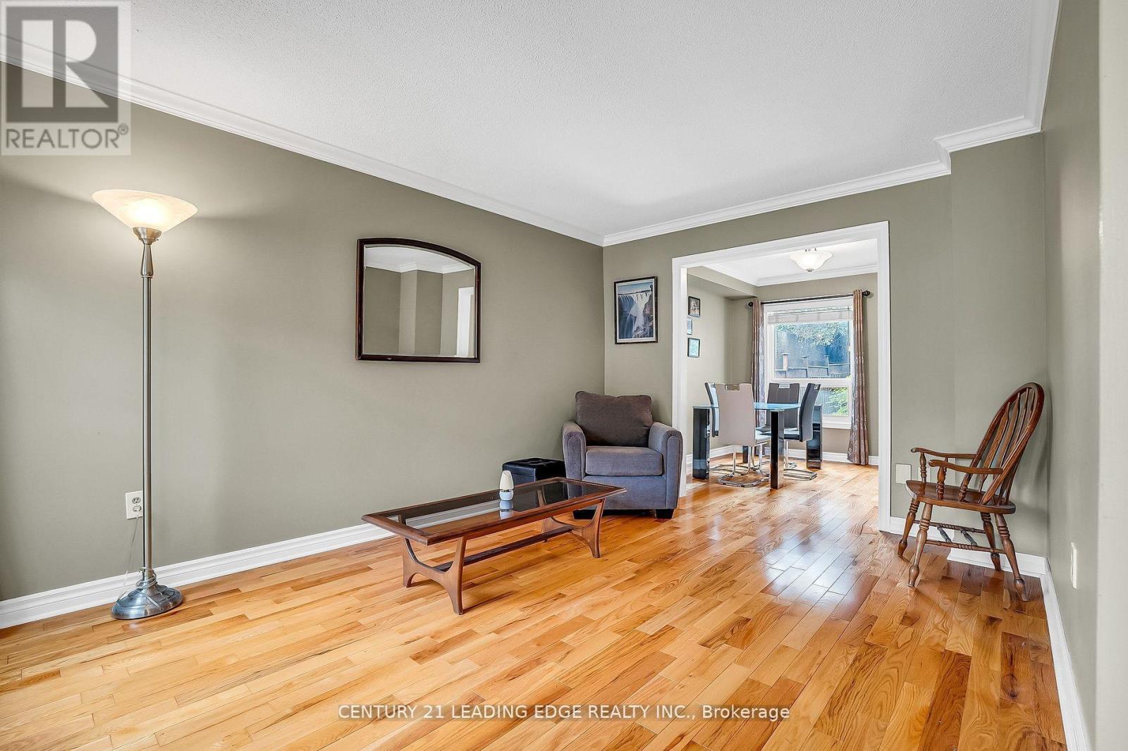 21 Brushwood Crescent Property Photo 8