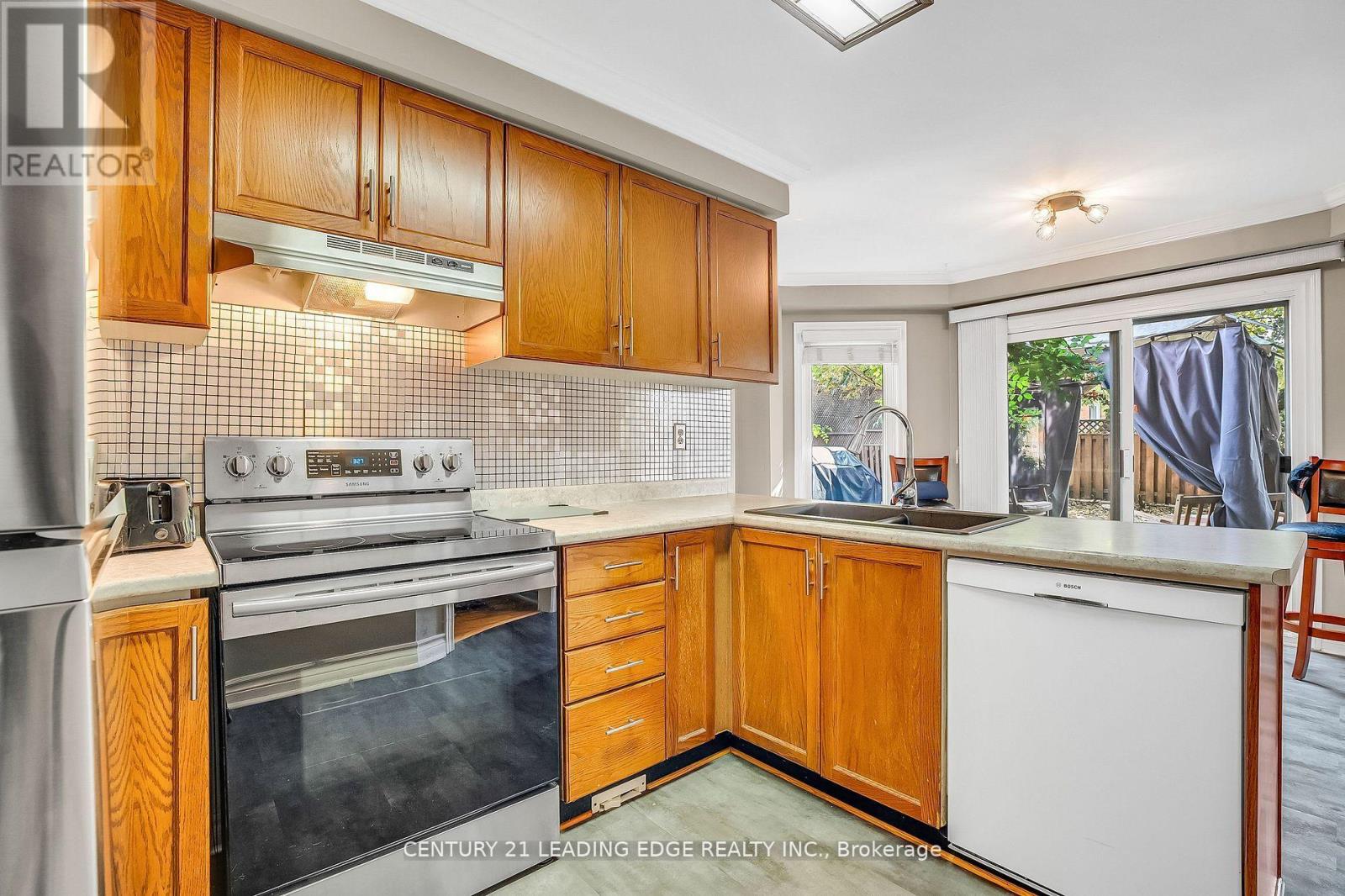 21 Brushwood Crescent Property Photo 15