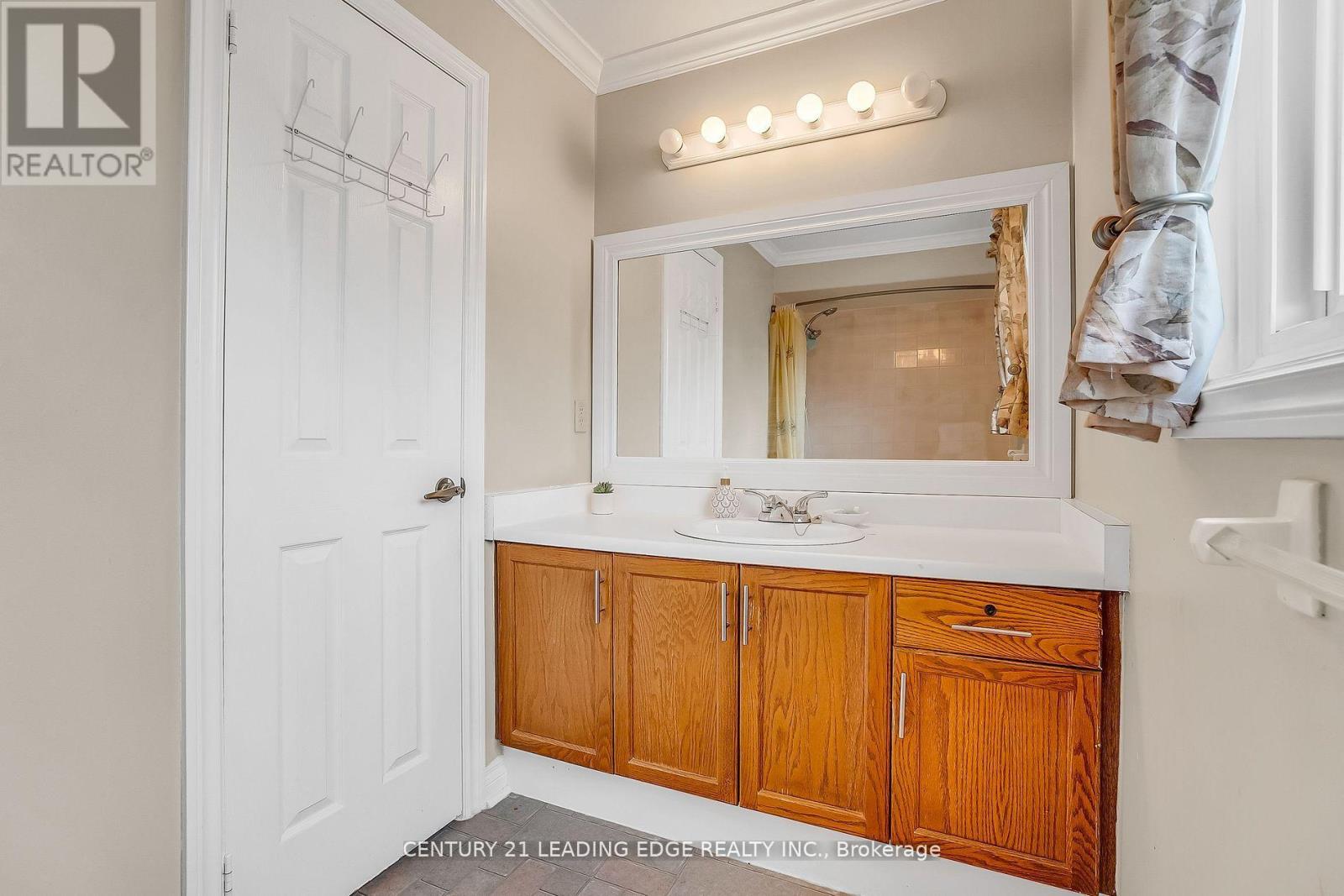 21 Brushwood Crescent Property Photo 31