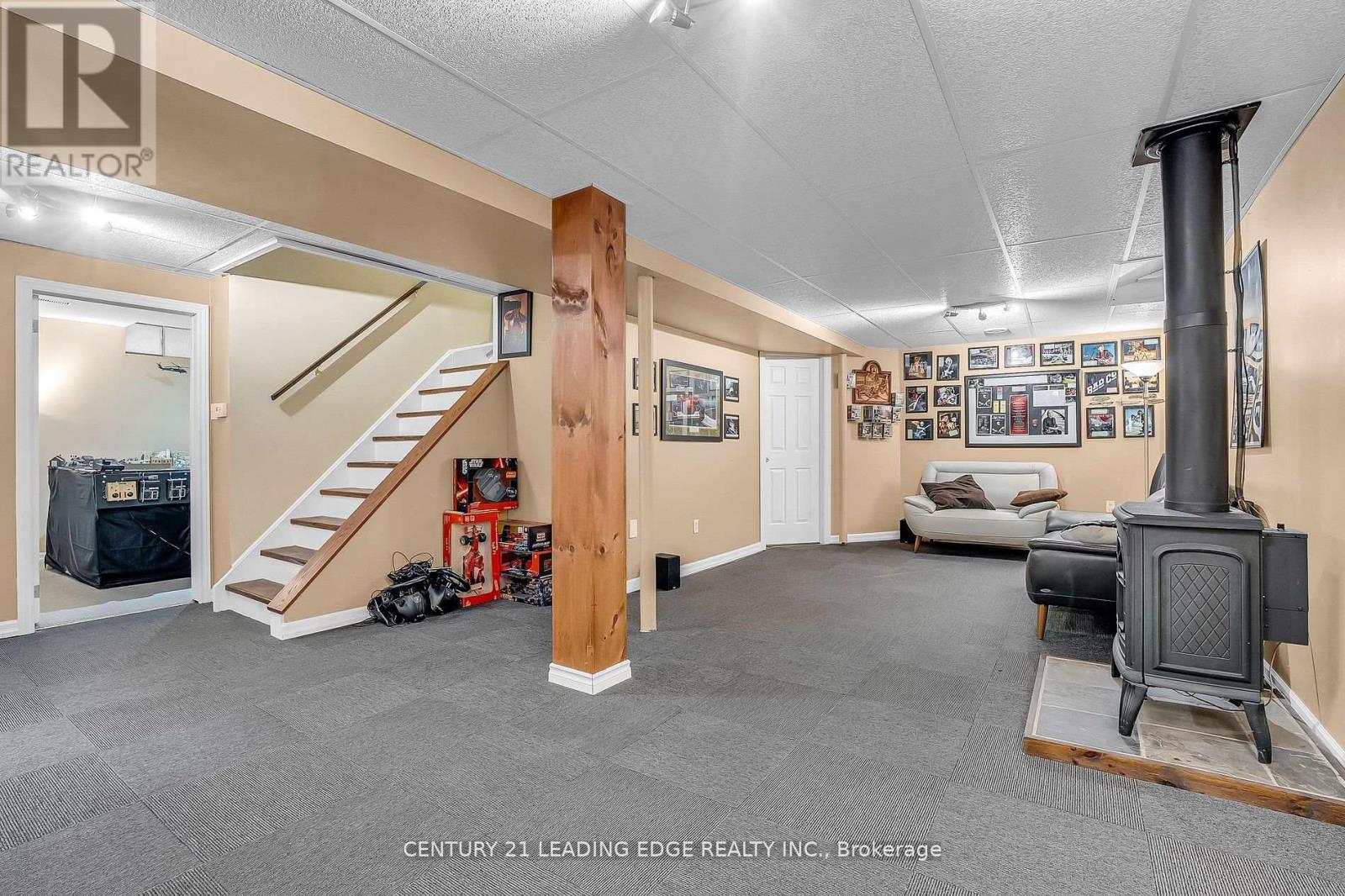 21 Brushwood Crescent Property Photo 32