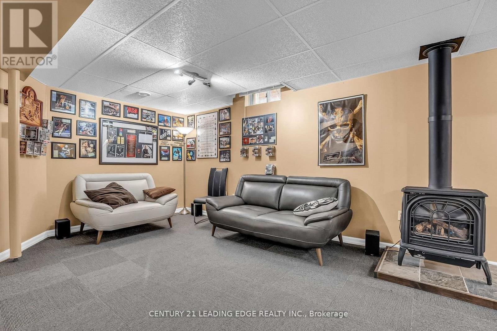 21 Brushwood Crescent Property Photo 33