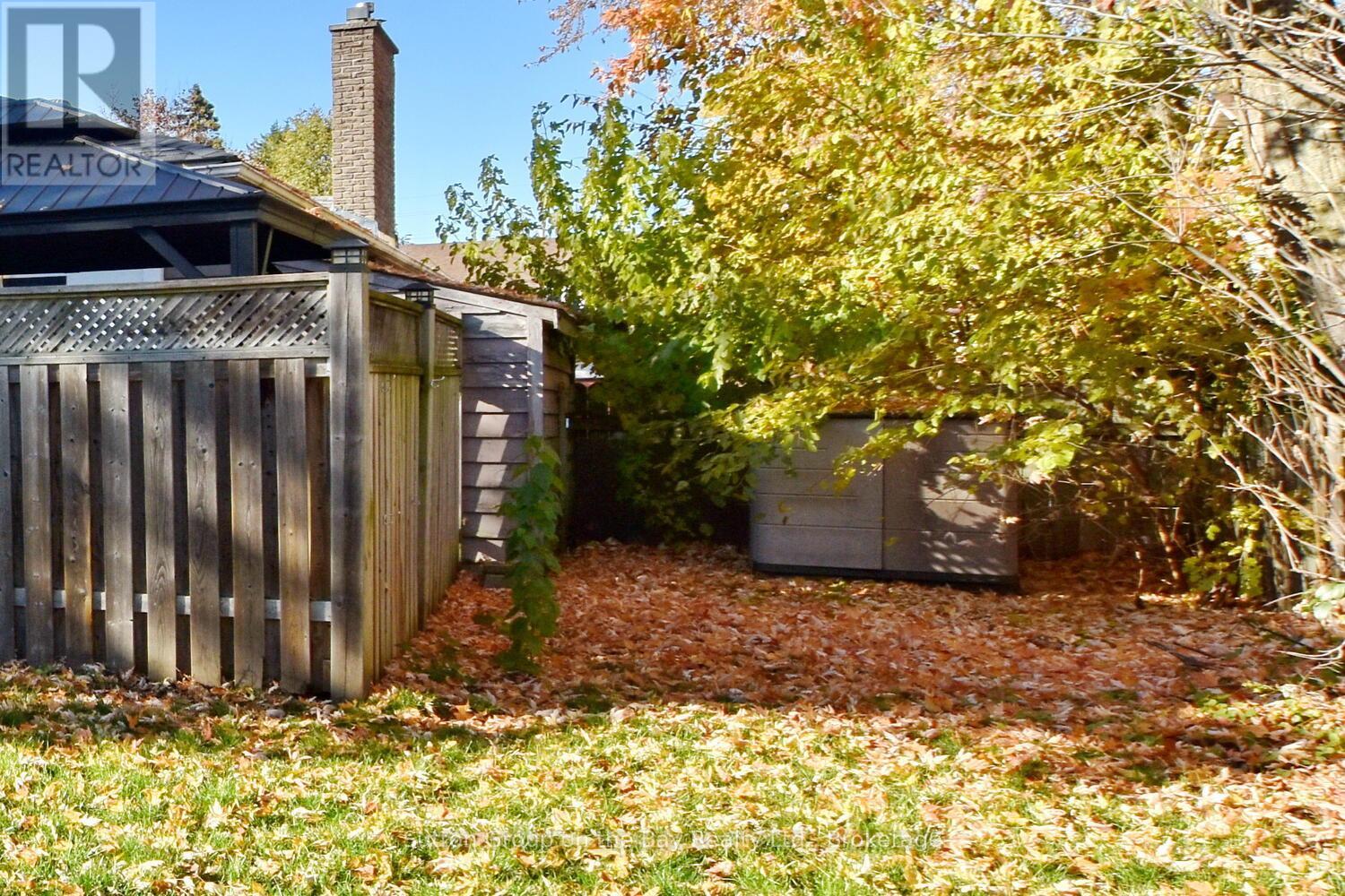 5 Brock Crescent Property Photo 9