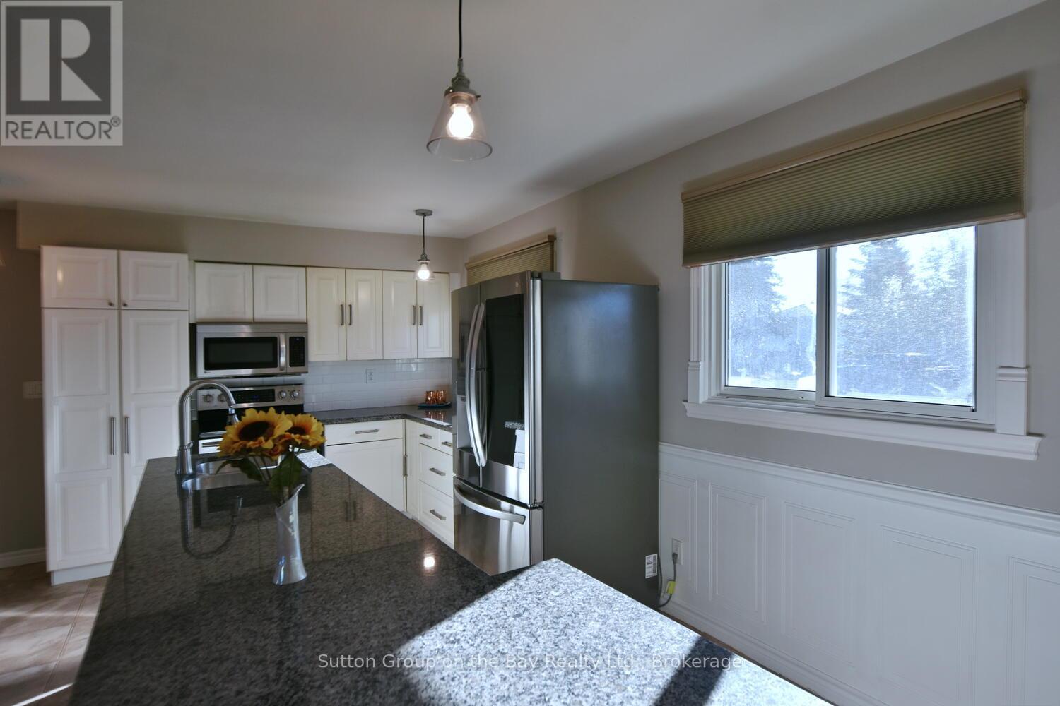 5 Brock Crescent Property Photo 16