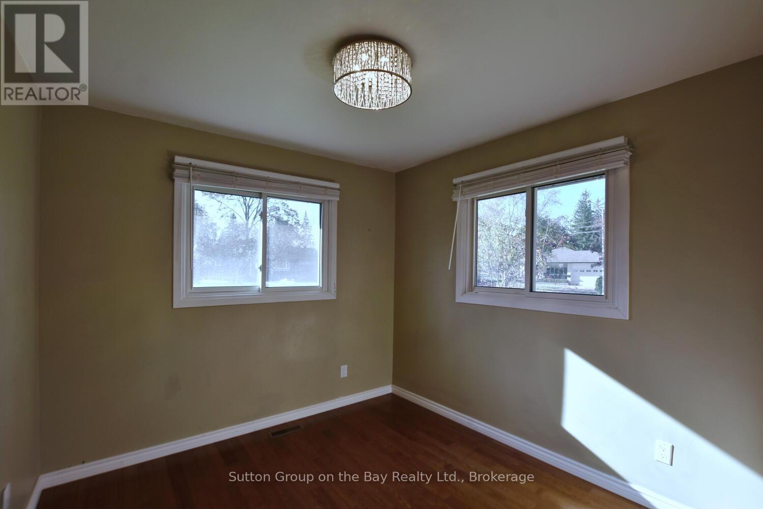 5 Brock Crescent Property Photo 30