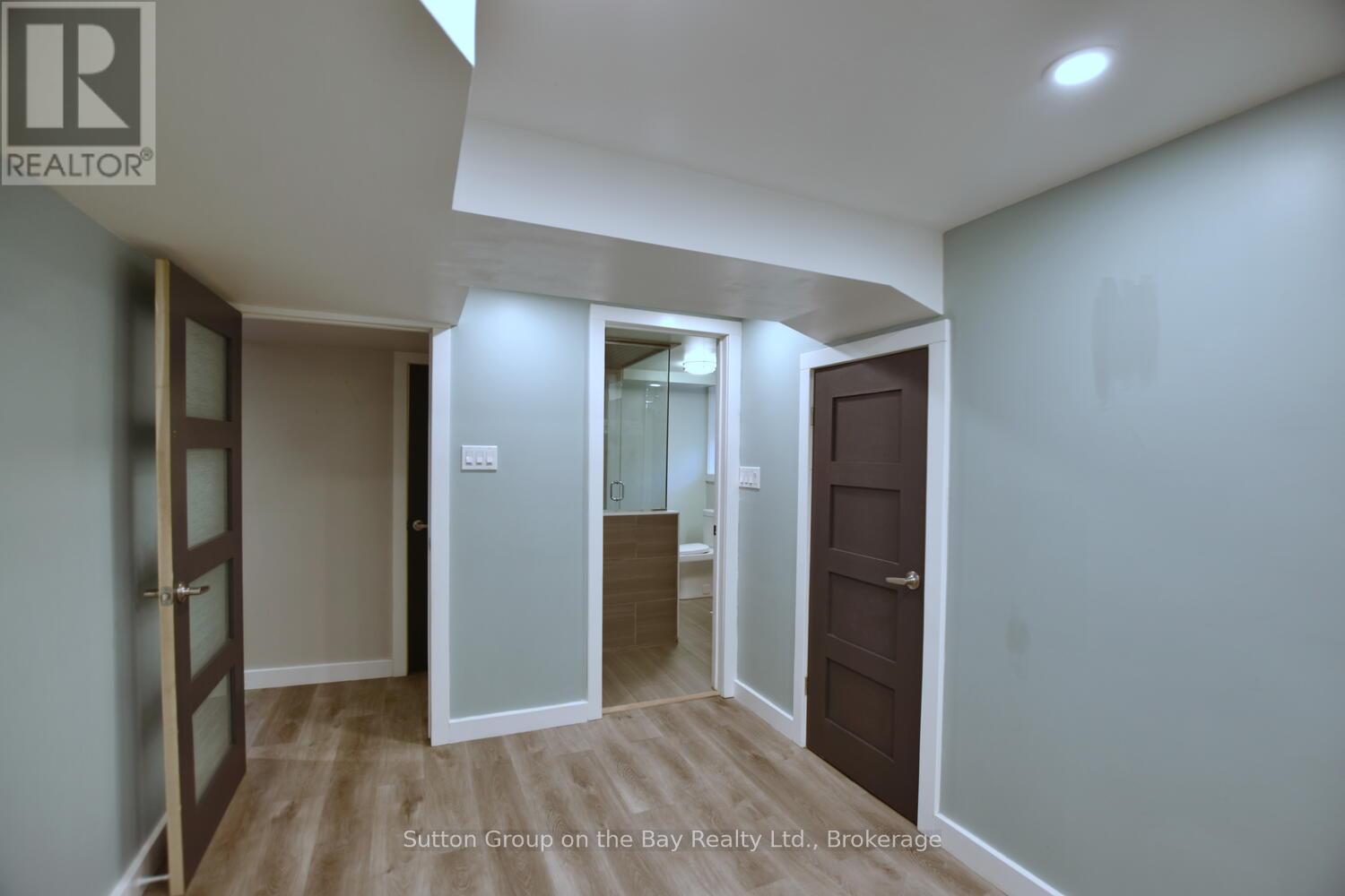 5 Brock Crescent Property Photo 36