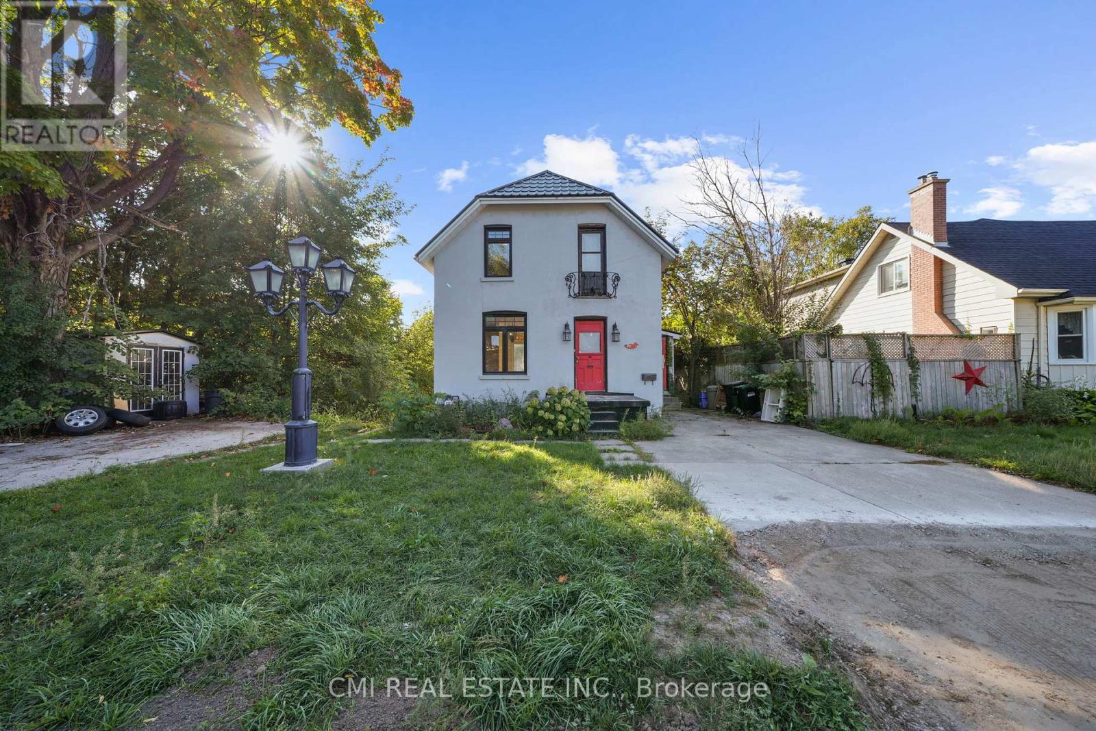 43 Perry Street Property Photo 1