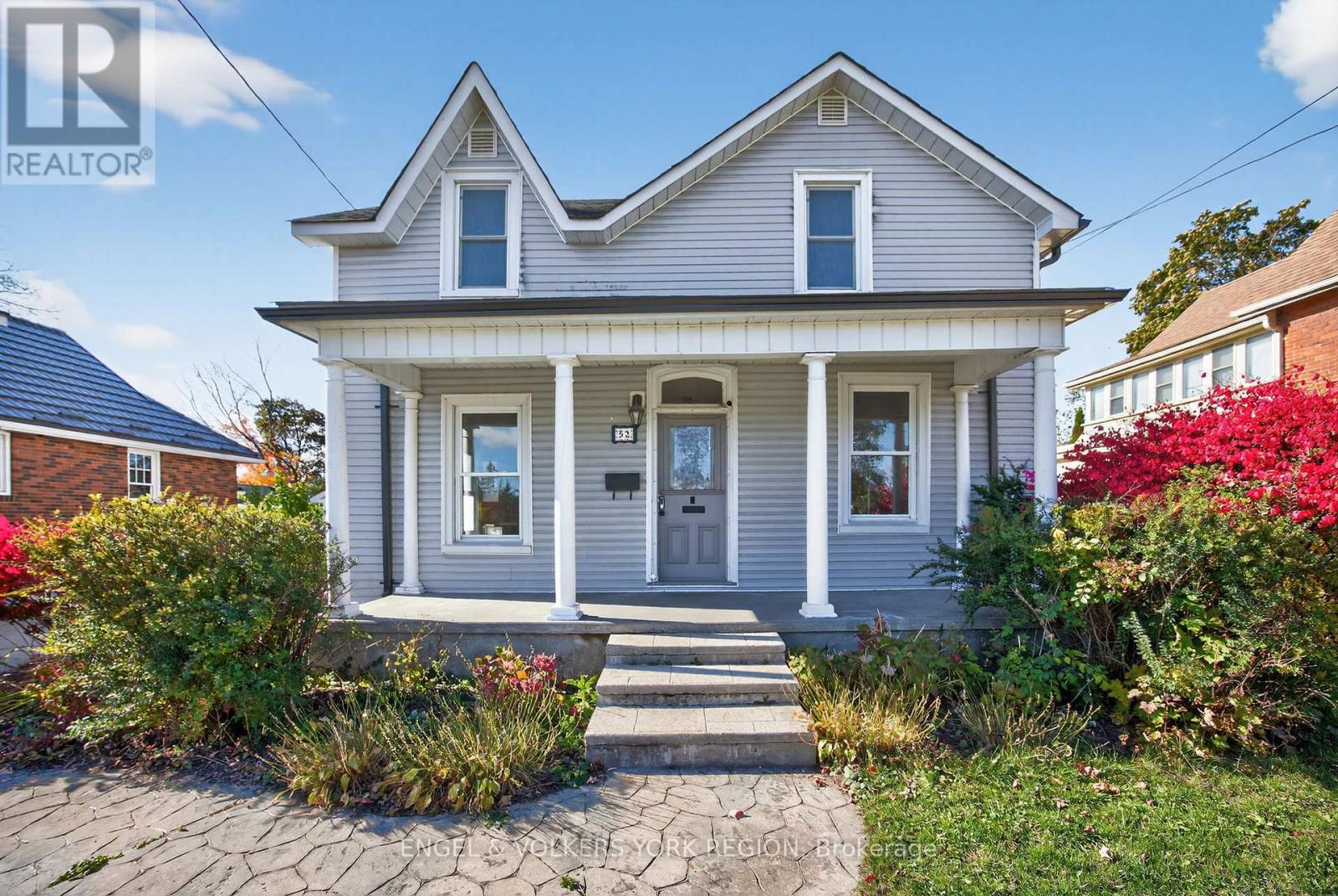 52 Parkside Drive Property Photo 1