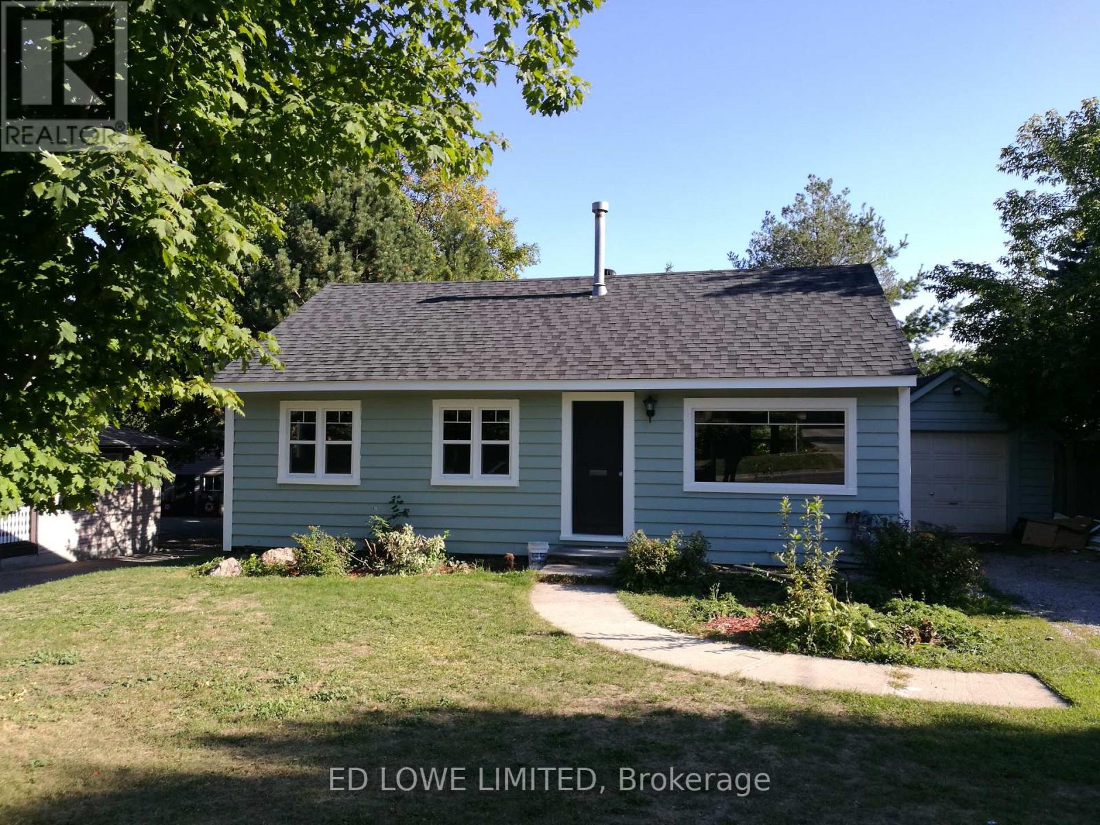 107 Letitia Street Property Photo 1