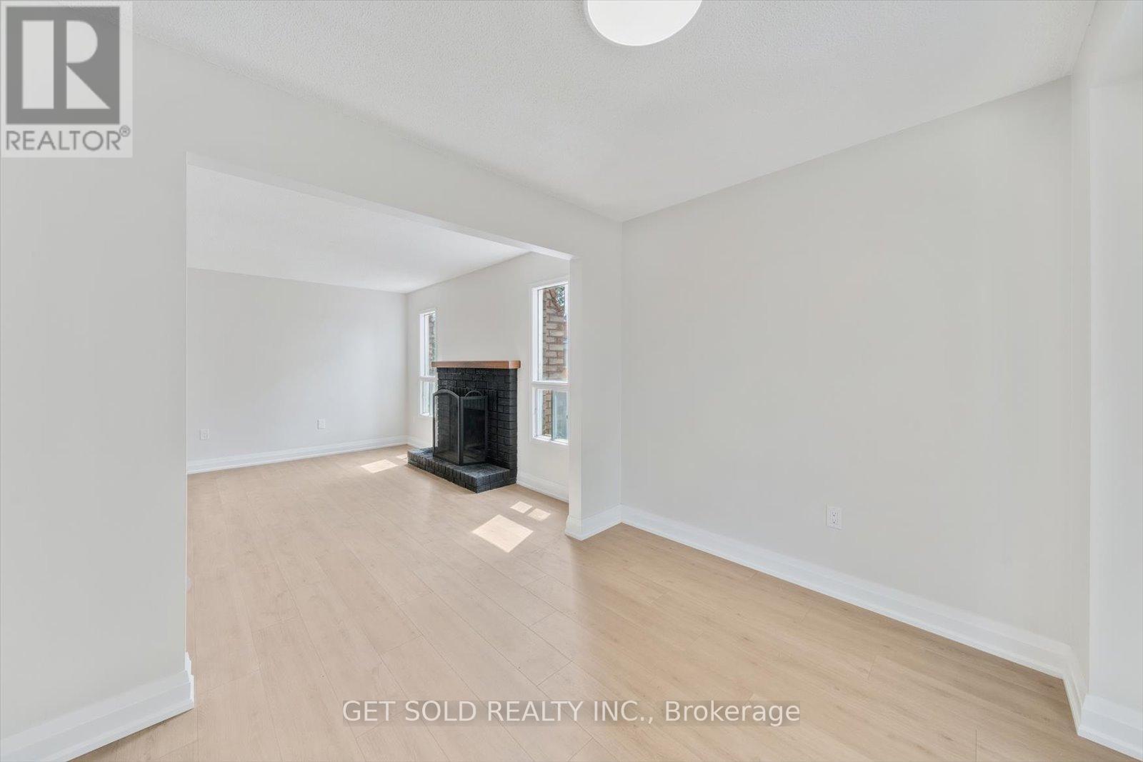 232 Kozlov Street Property Photo 8