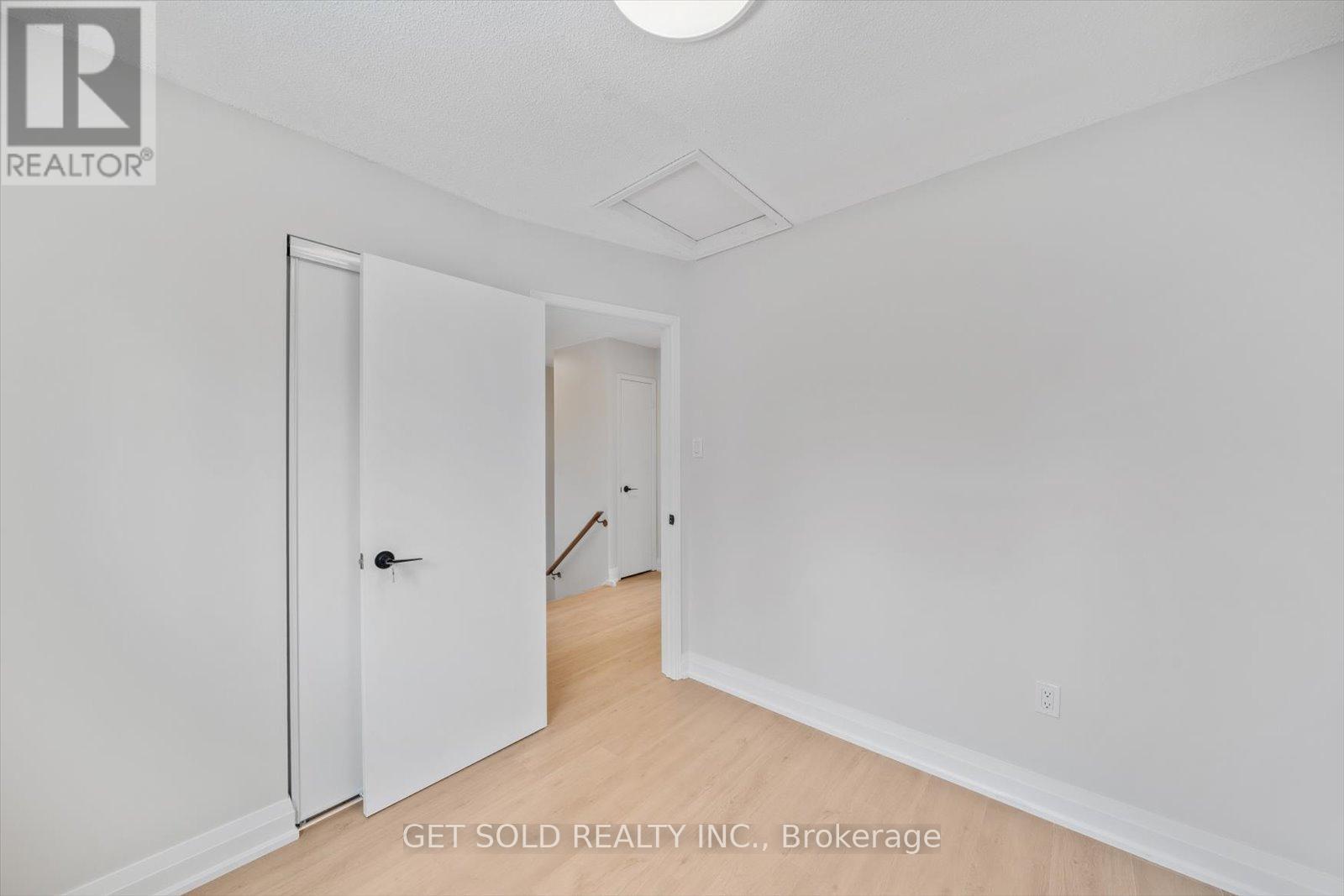 232 Kozlov Street Property Photo 23