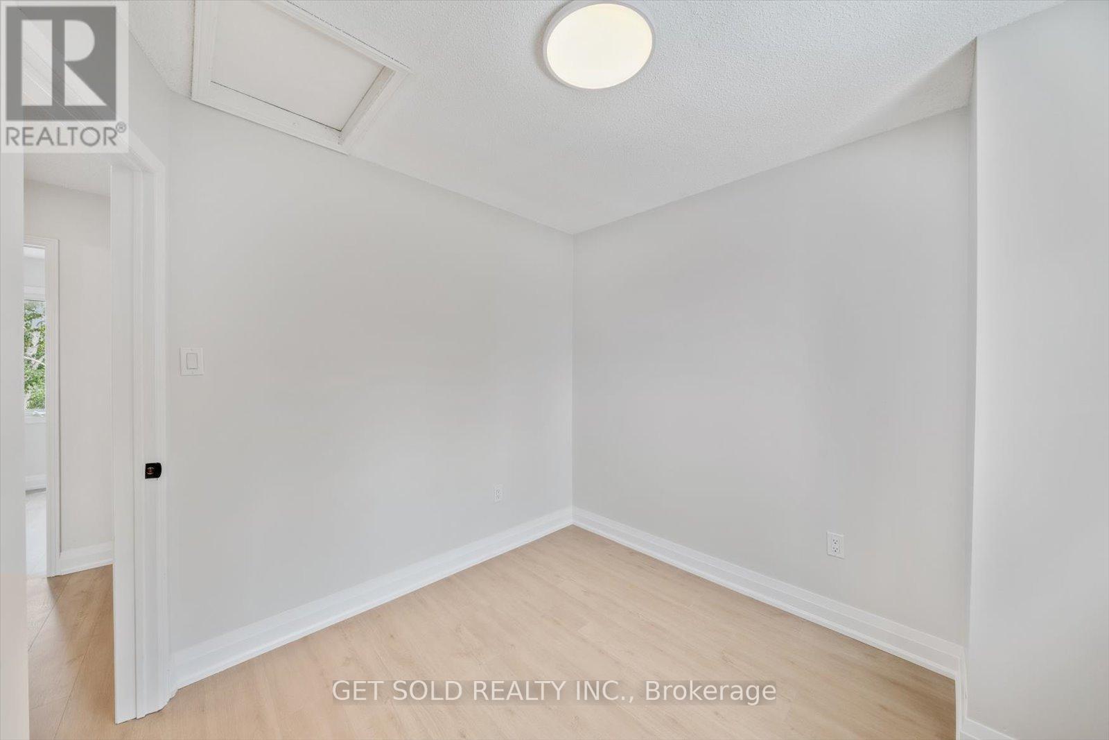 232 Kozlov Street Property Photo 24