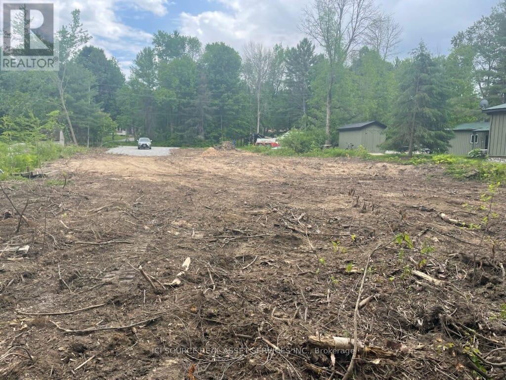 4590 Trent Trail Property Photo 5