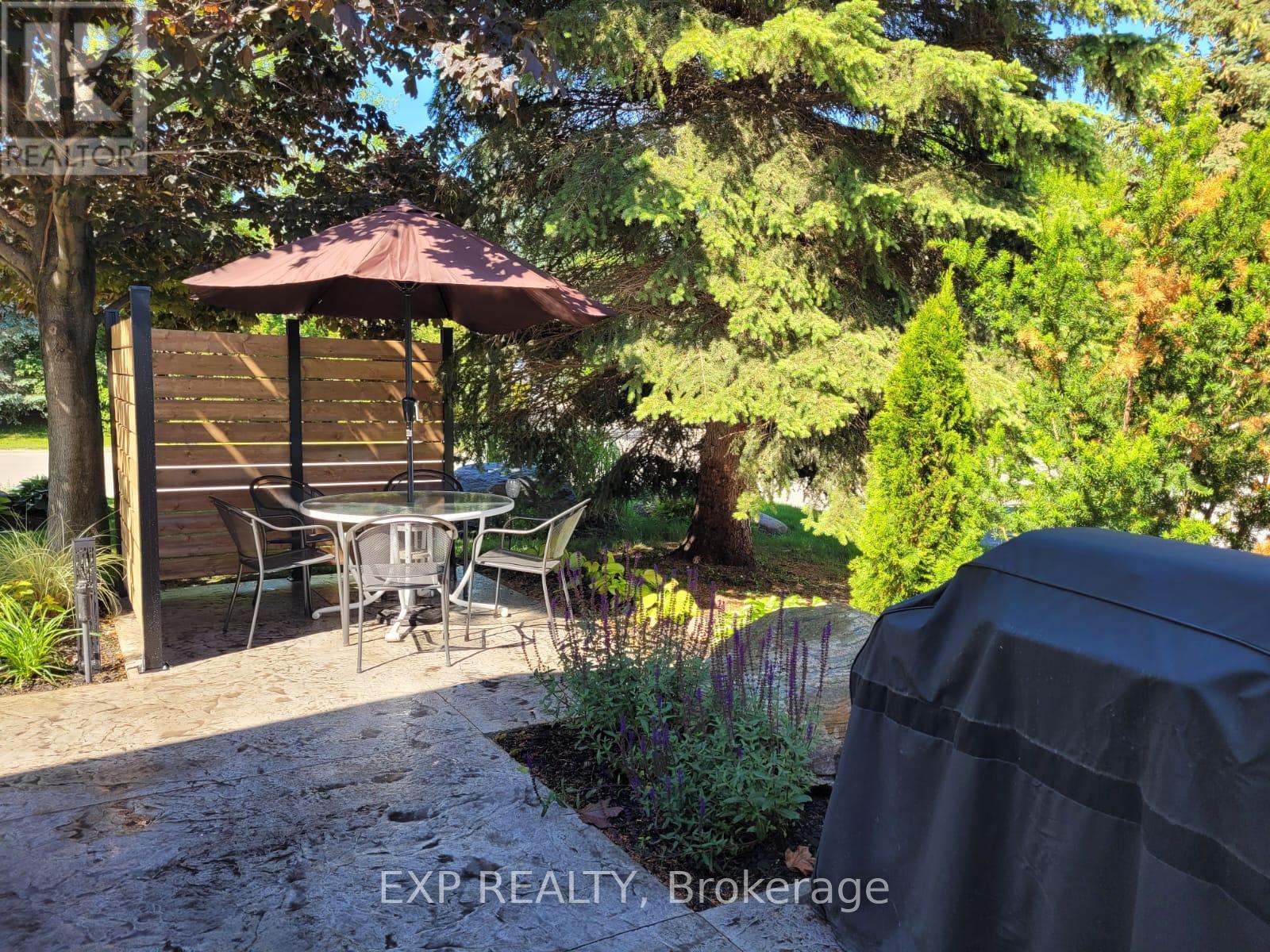 50 Trott Boulevard Property Photo 4