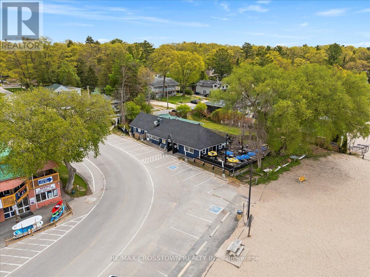 369 Balm Beach Road W Property Photo 6