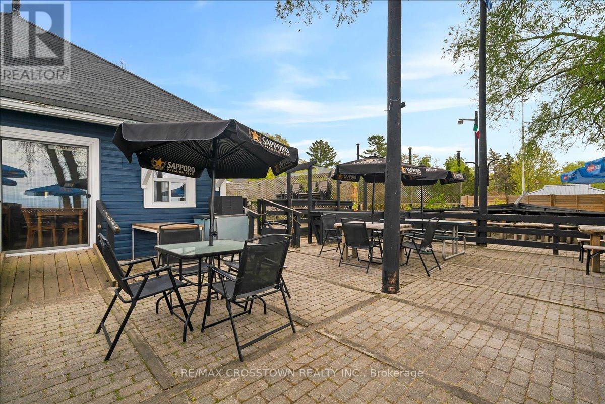 369 Balm Beach Road W Property Photo 20