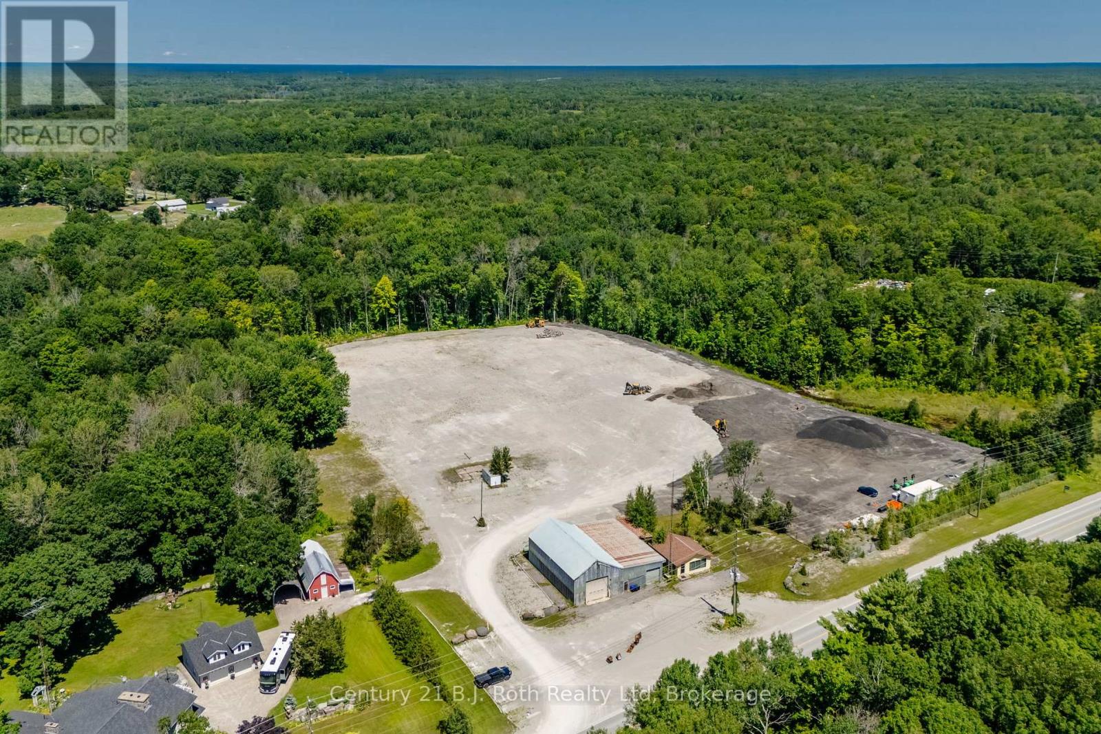 2565 Quarry Road Property Photo 48