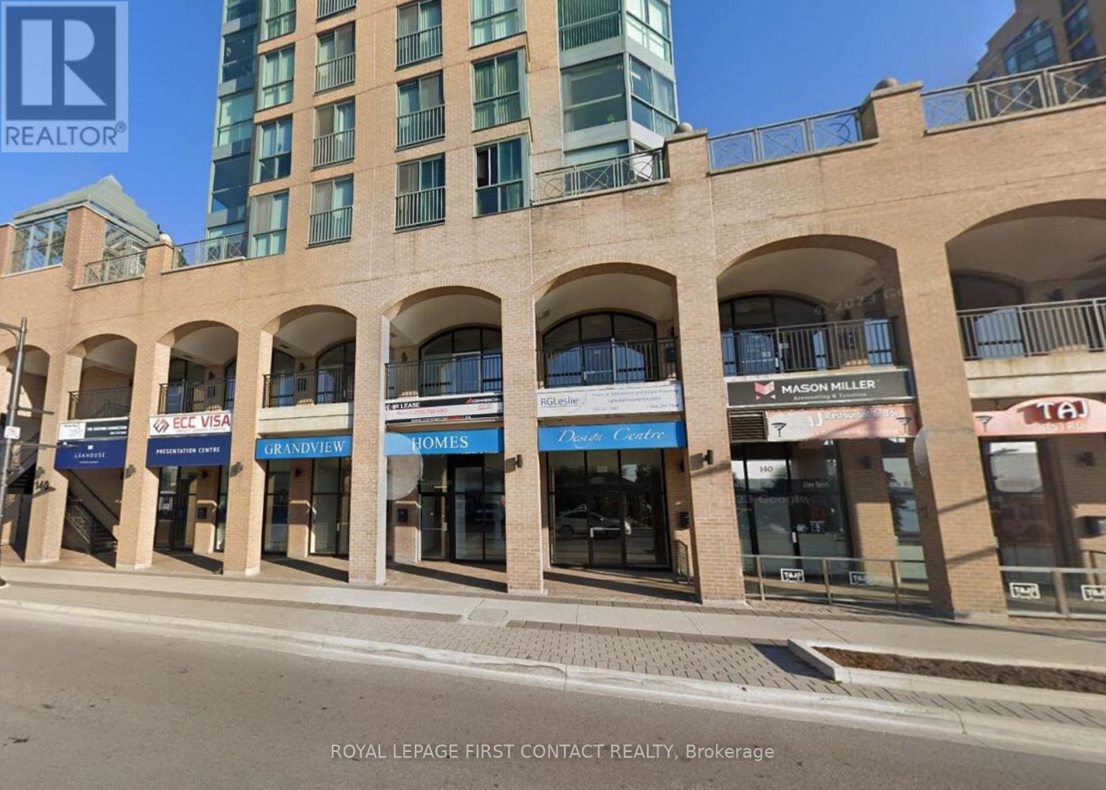 202 - 140 DUNLOP STREET E Property Photo 1