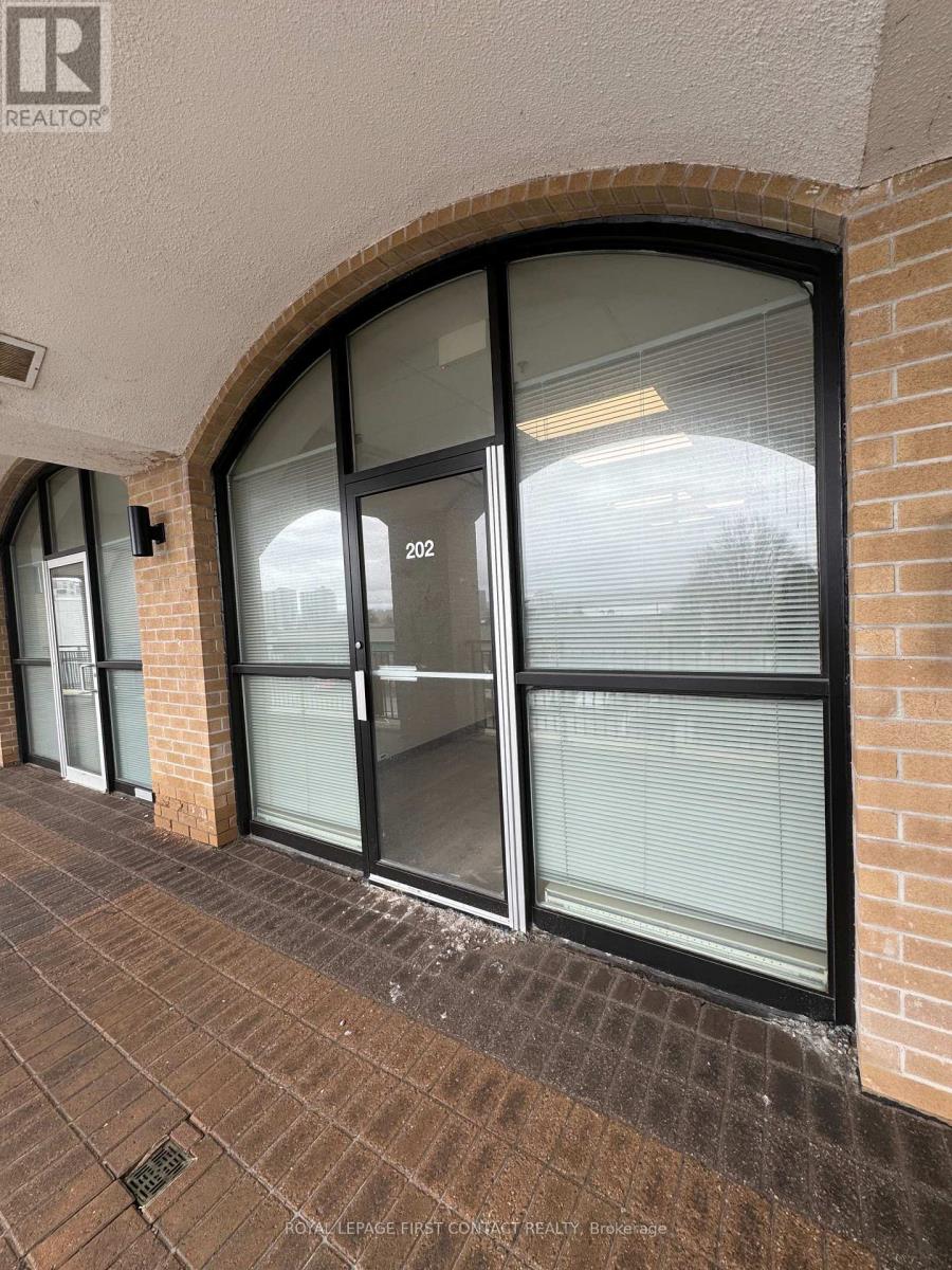 202 - 140 Dunlop Street E Property Photo 2