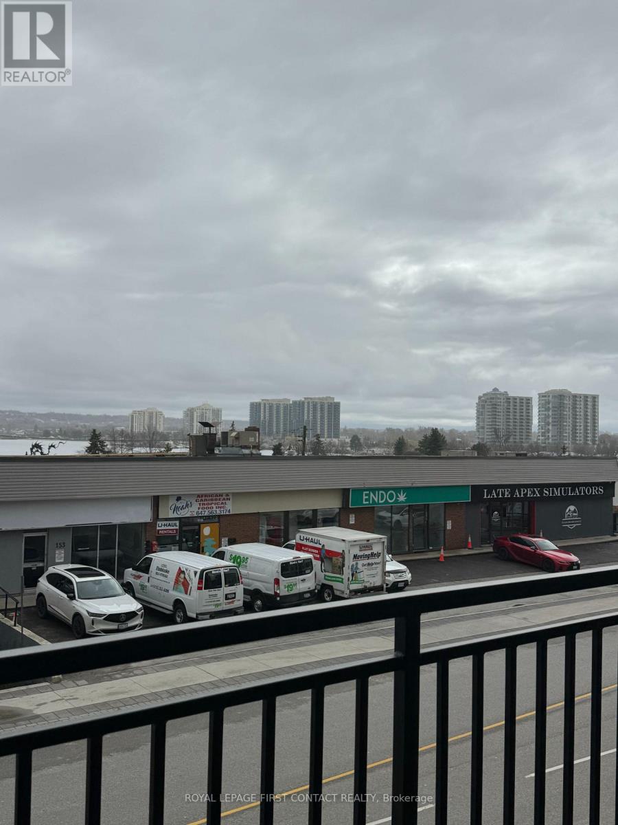 202 - 140 Dunlop Street E Property Photo 3