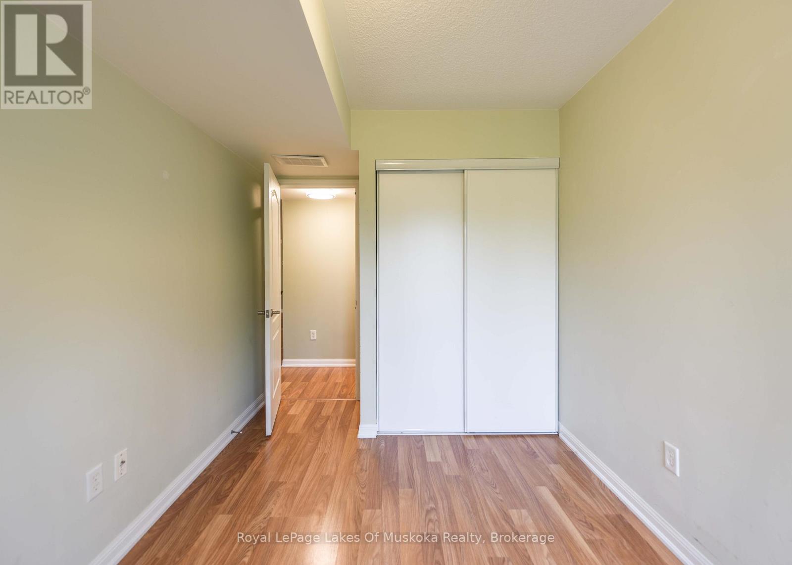 318 - 60 Mulligan Lane Property Photo 29