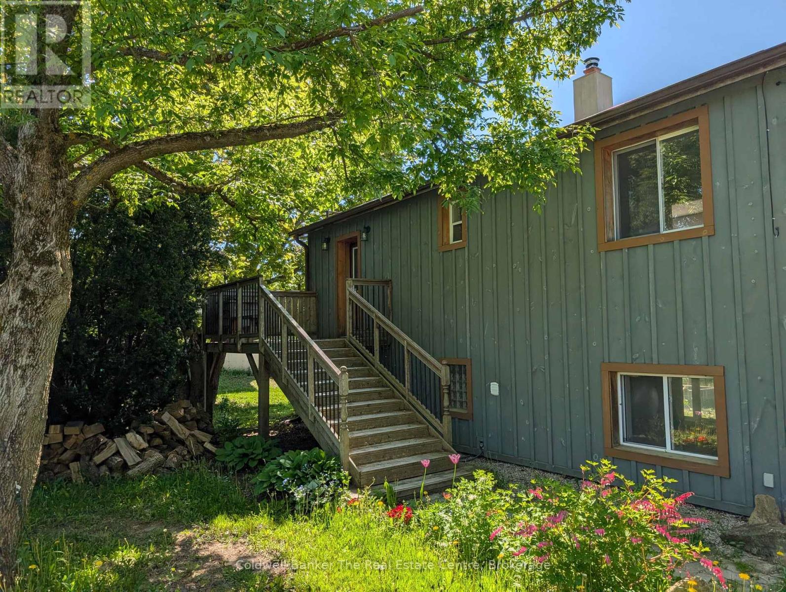 1229 County Road 124 Property Photo 1