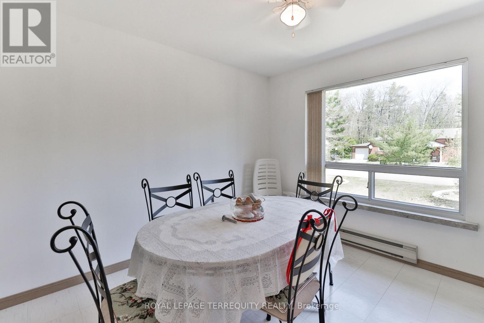 46 Stocco Circle Property Photo 7
