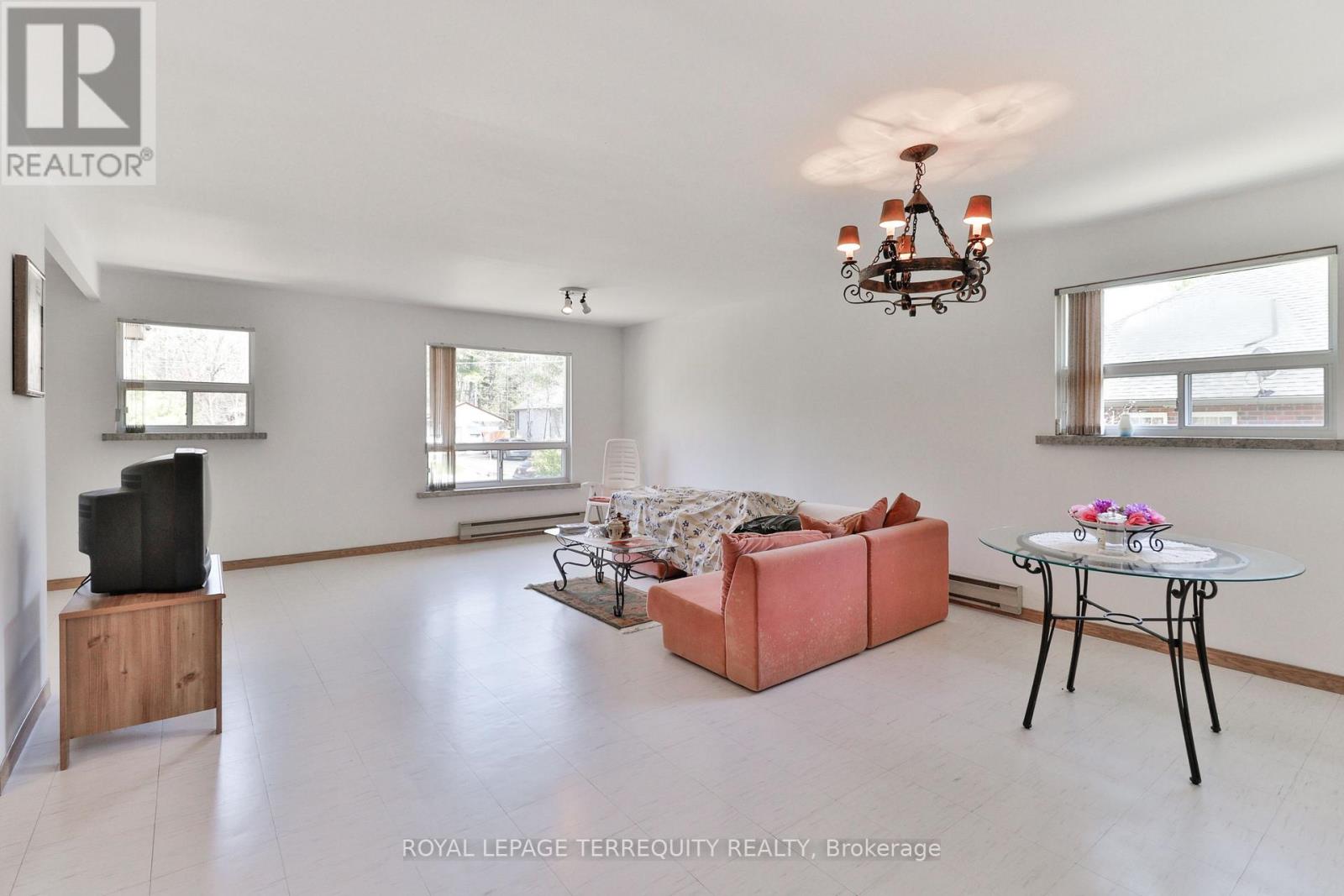 46 Stocco Circle Property Photo 13