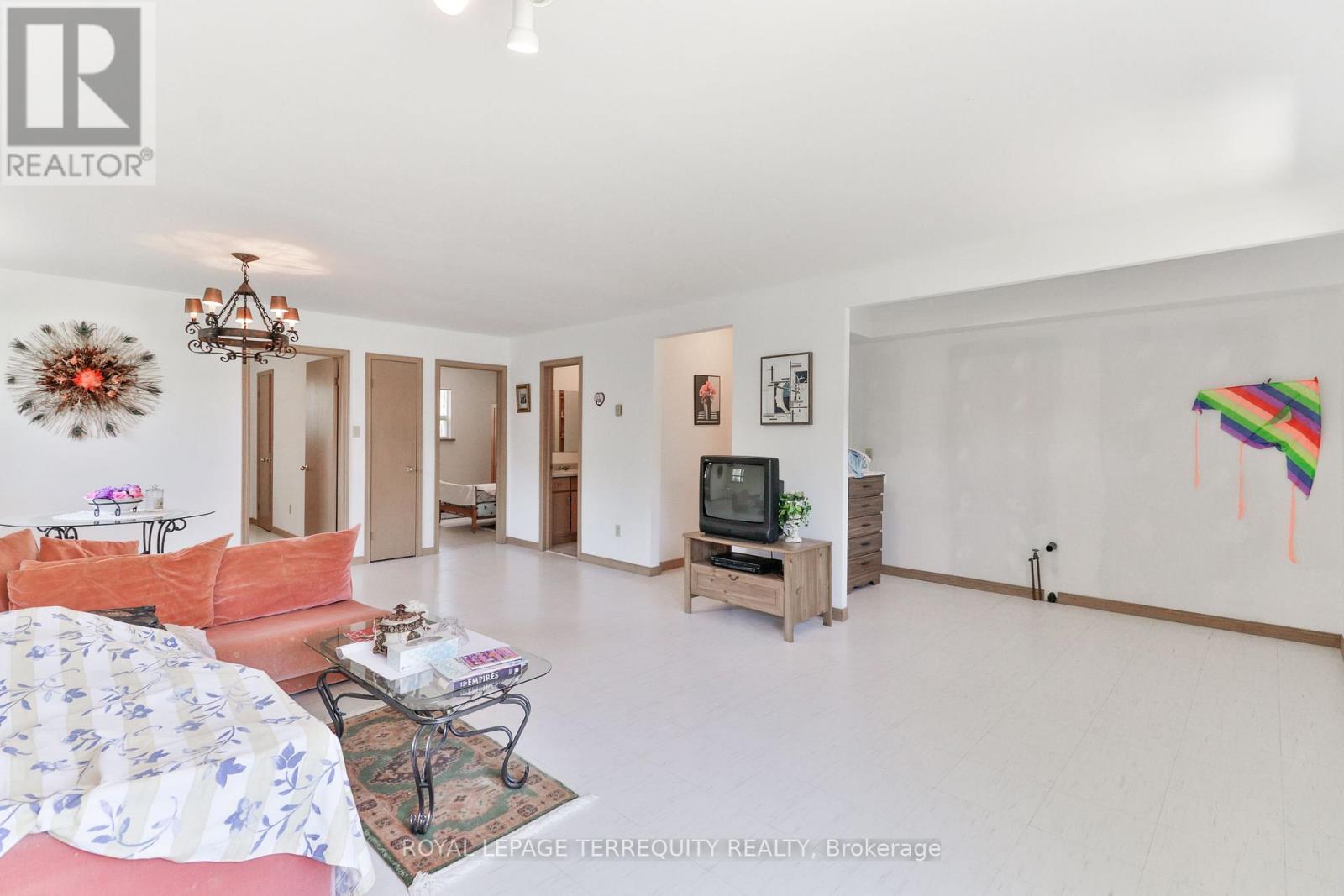 46 Stocco Circle Property Photo 14