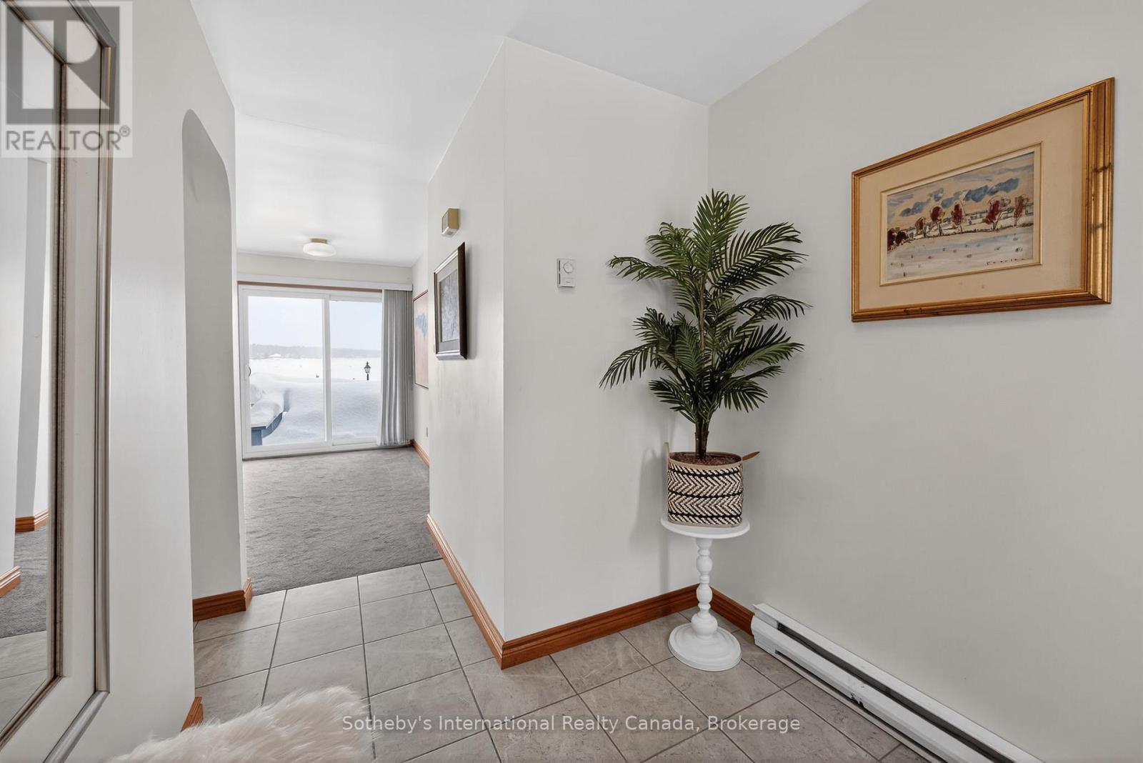 1420 Tiny Beaches Road N Property Photo 8
