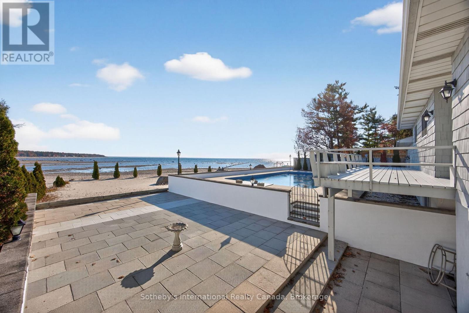 1420 Tiny Beaches Road N Property Photo 41