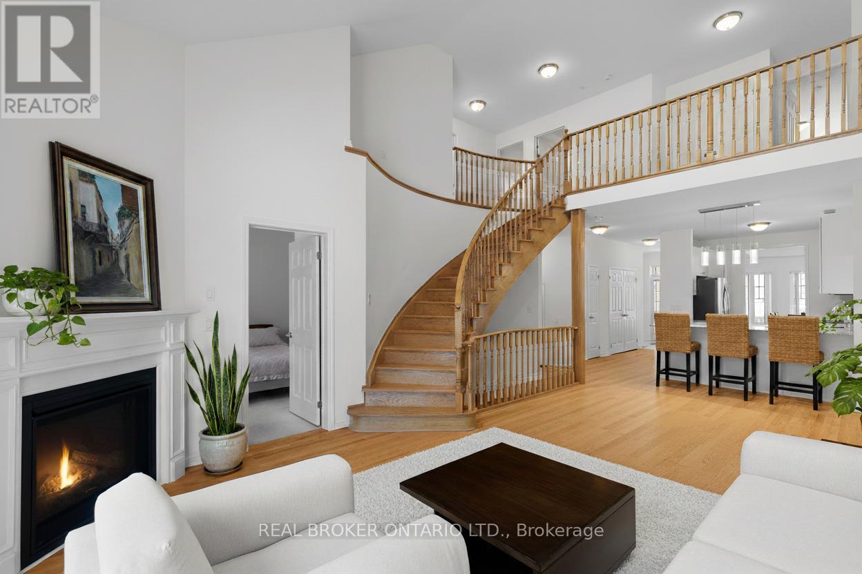 3317 Summerhill Way Property Photo 3