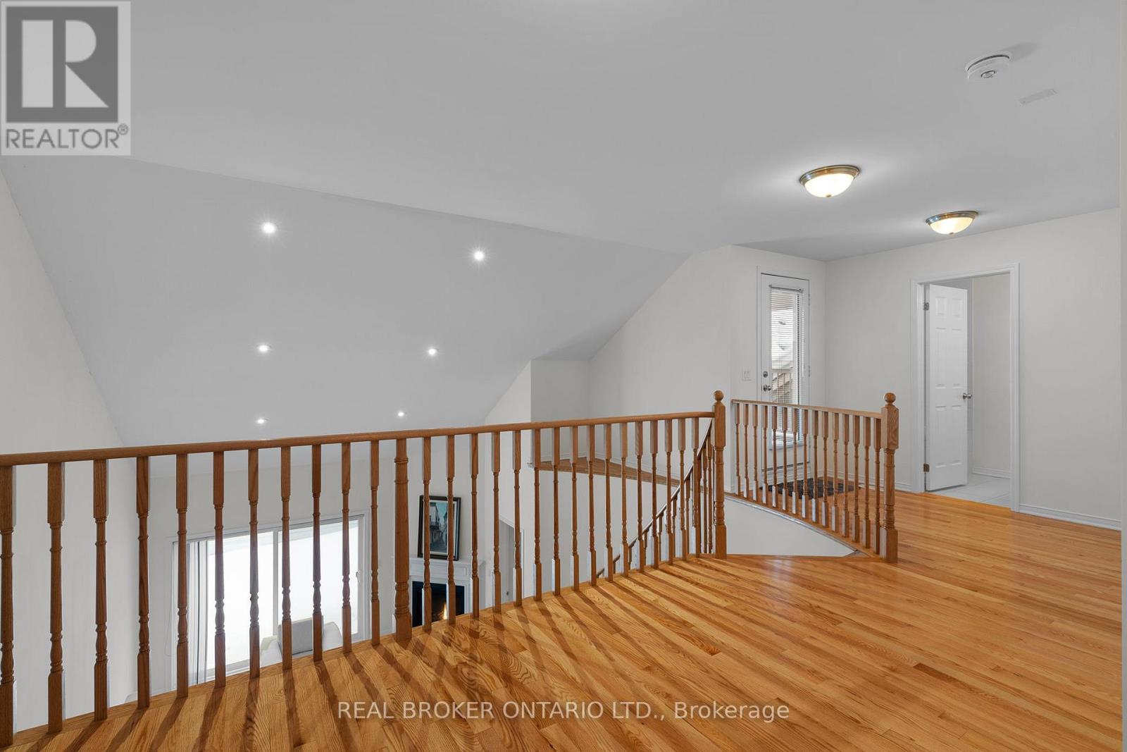3317 Summerhill Way Property Photo 13
