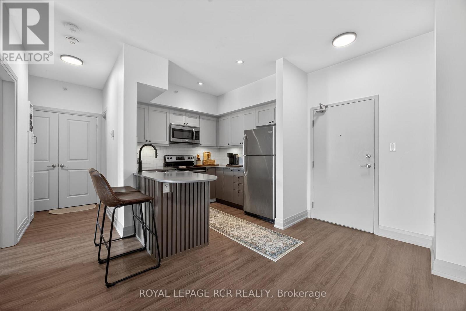 105 - 5 Greenwich Street Property Photo 11