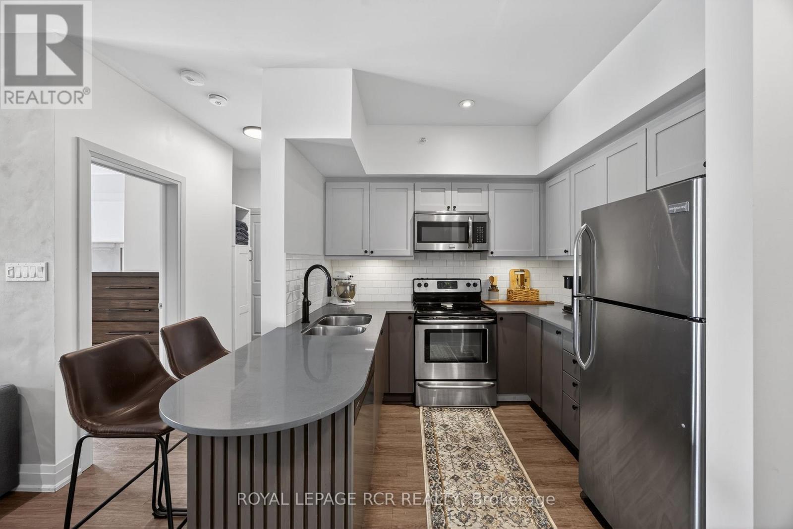 105 - 5 Greenwich Street Property Photo 13