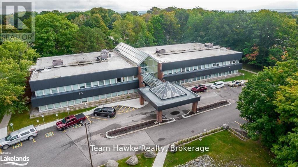 101 - 240 Penetanguishene Road Property Photo 26