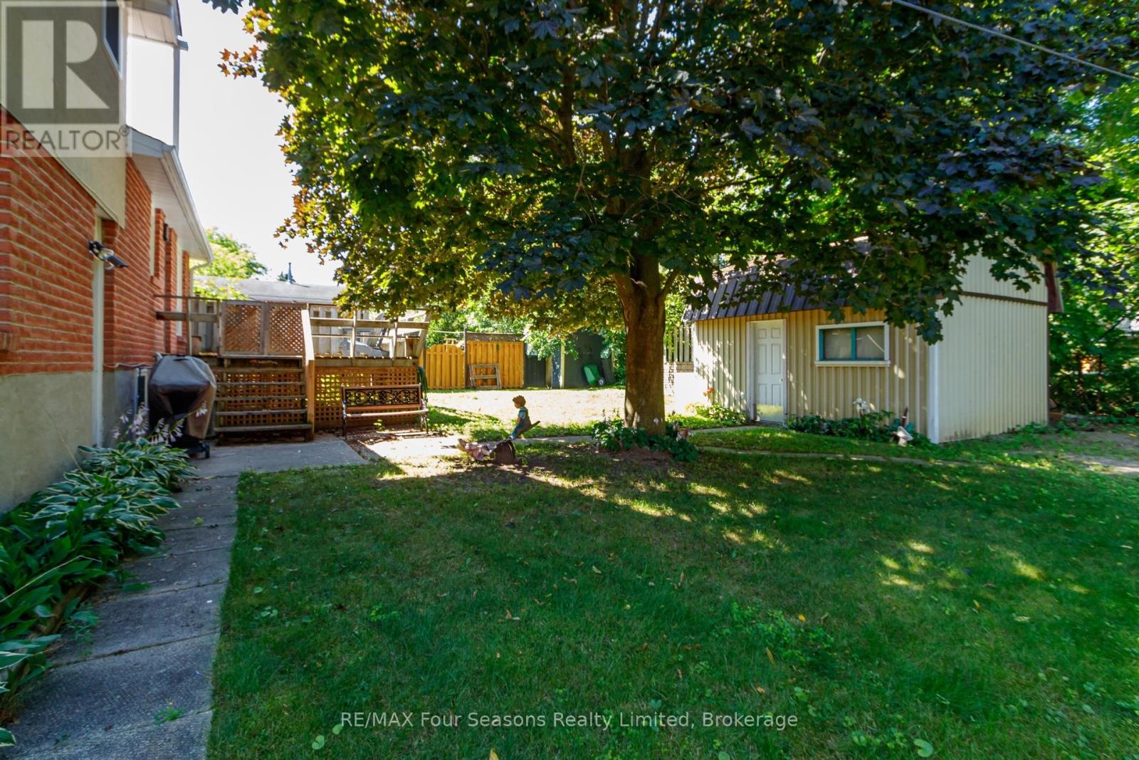218 Datas Drive Property Photo 44