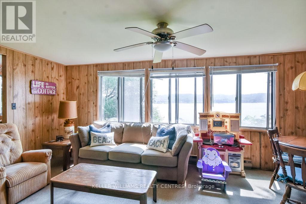 379 Champlain Road Property Photo 7