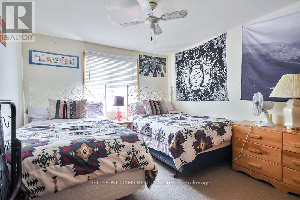 379 Champlain Road Property Photo 11