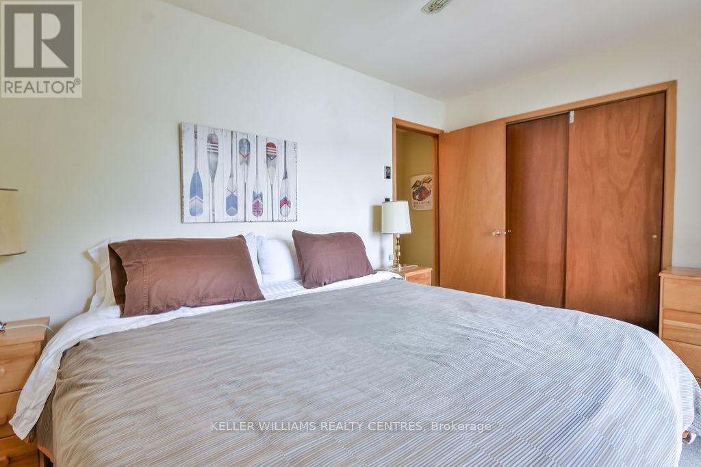 379 Champlain Road Property Photo 13