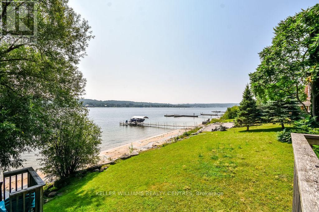 379 Champlain Road Property Photo 18