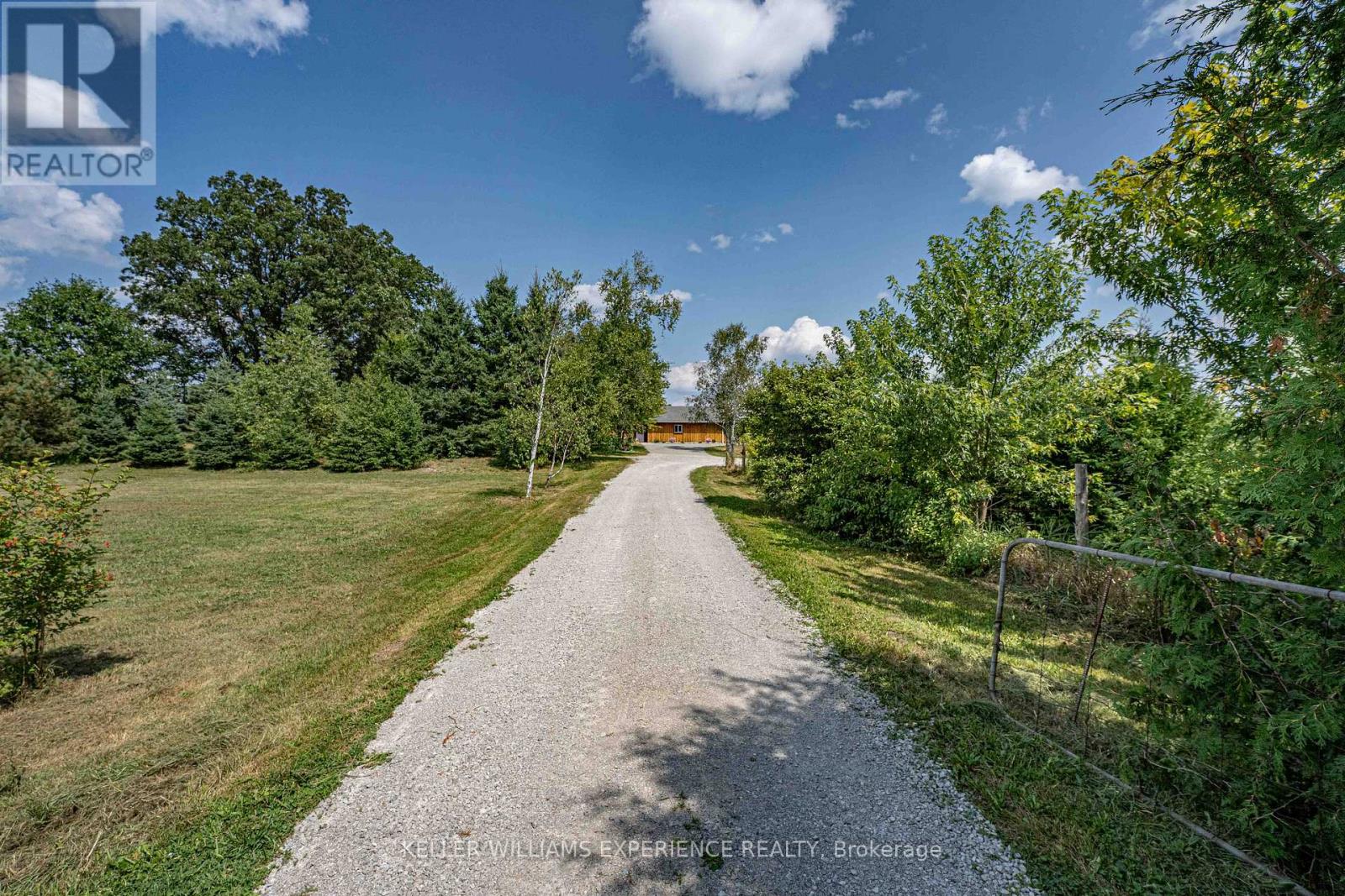 1213 Taylor Line Property Photo 3