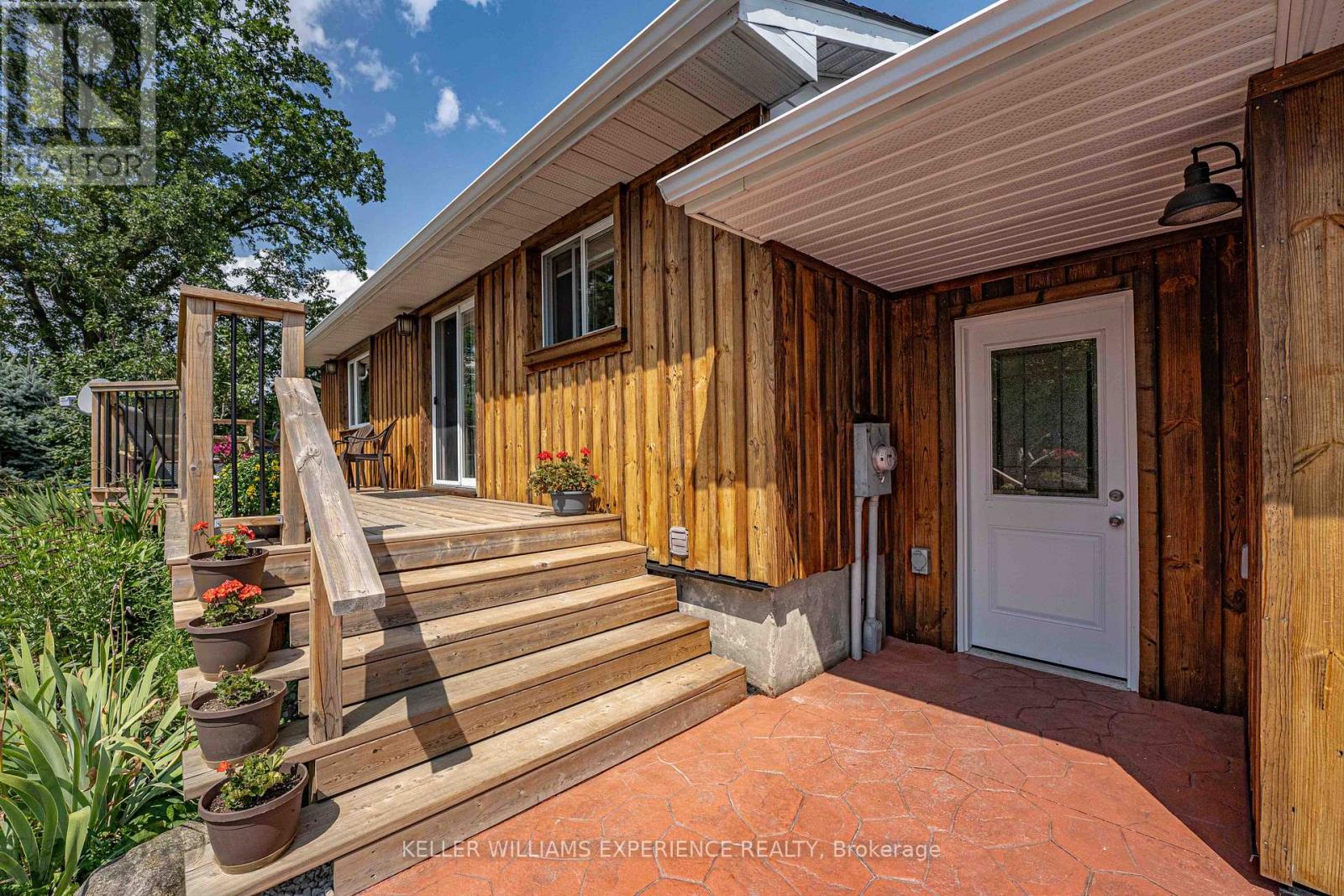 1213 Taylor Line Property Photo 6