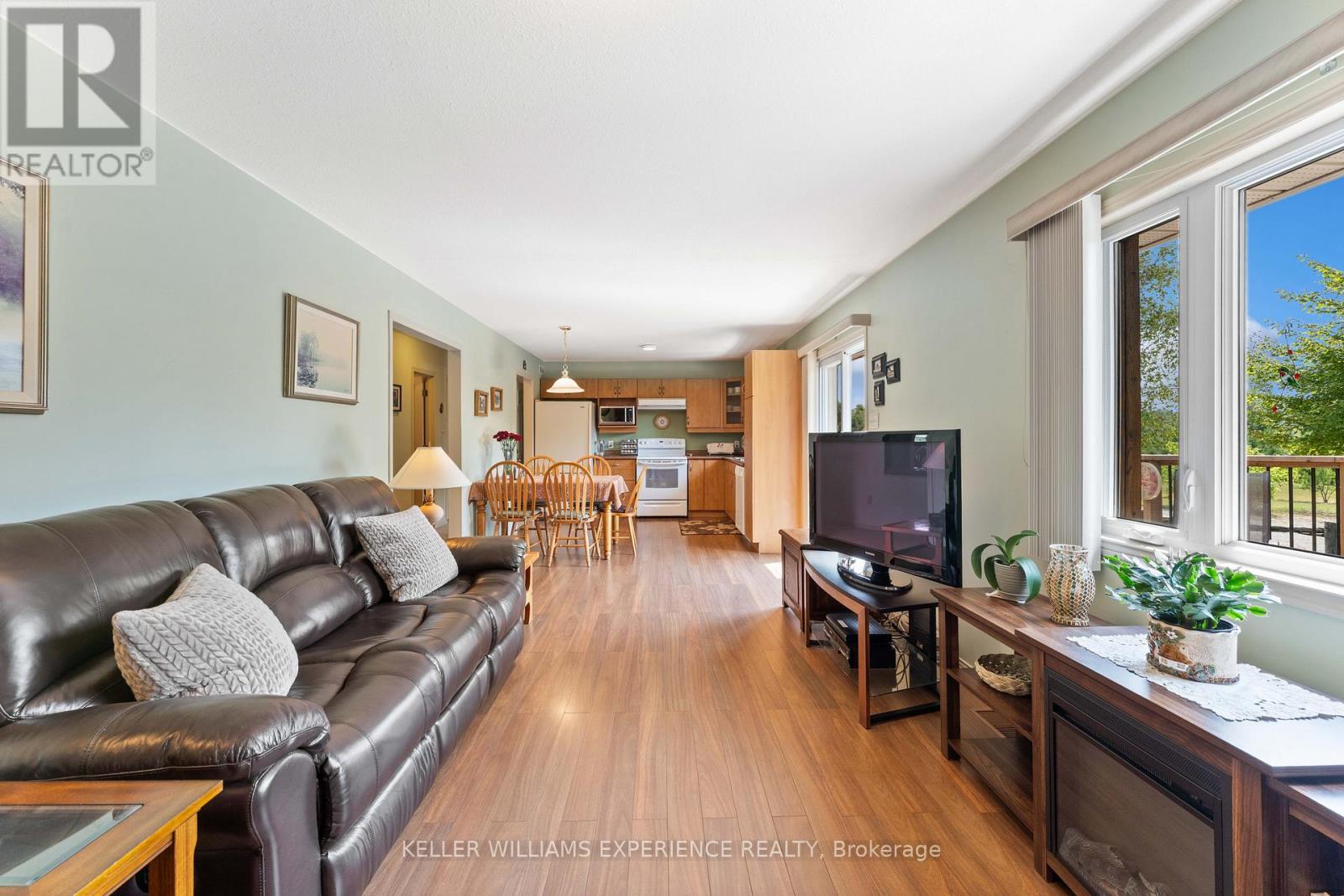 1213 Taylor Line Property Photo 9
