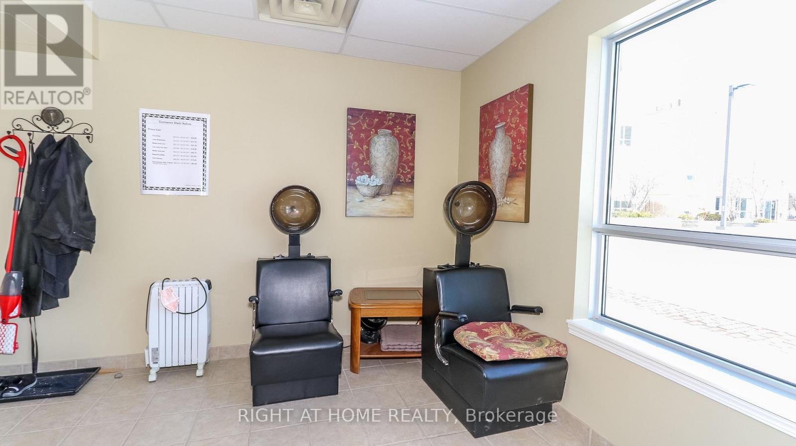 312 - 90 Dean Avenue Property Photo 17