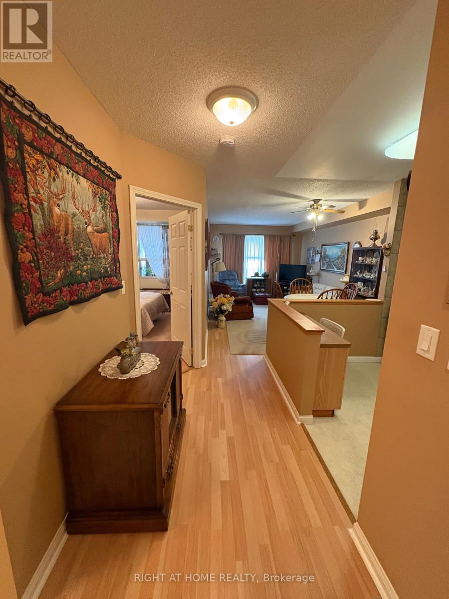 312 - 90 Dean Avenue Property Photo 37