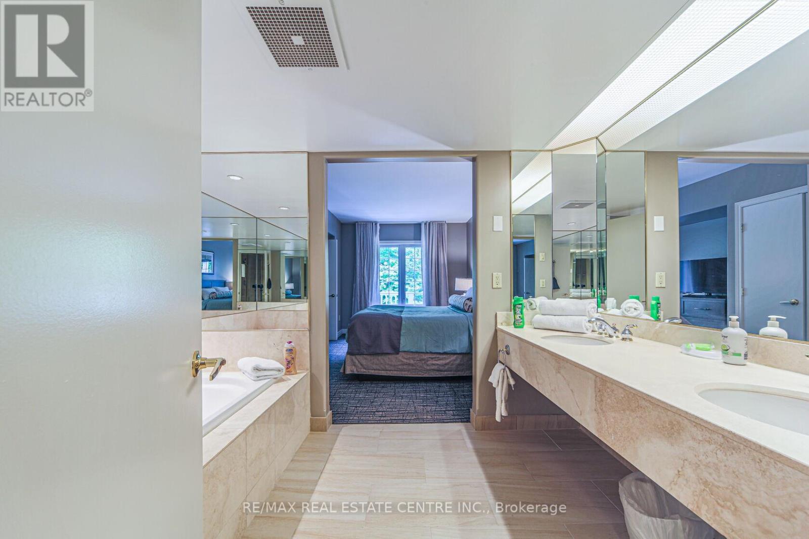 2228 - 90 Highland Drive Property Photo 15