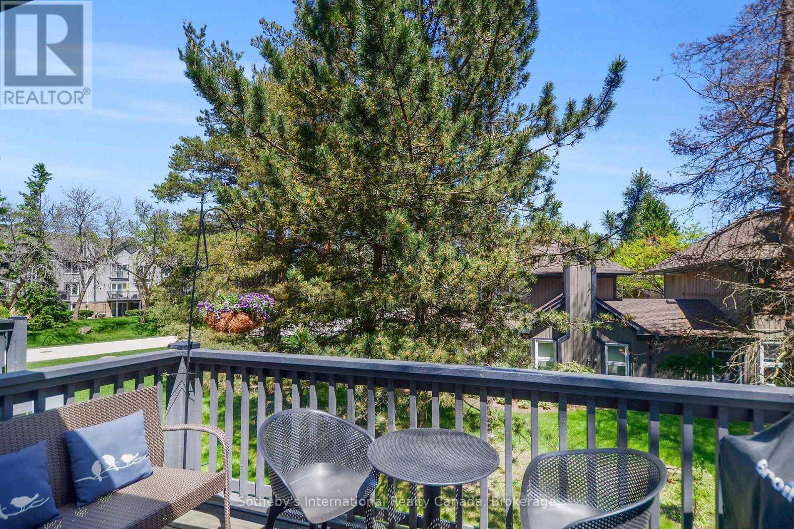 331 Mariners Way Property Photo 16