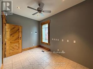 361 King Street Property Photo 15