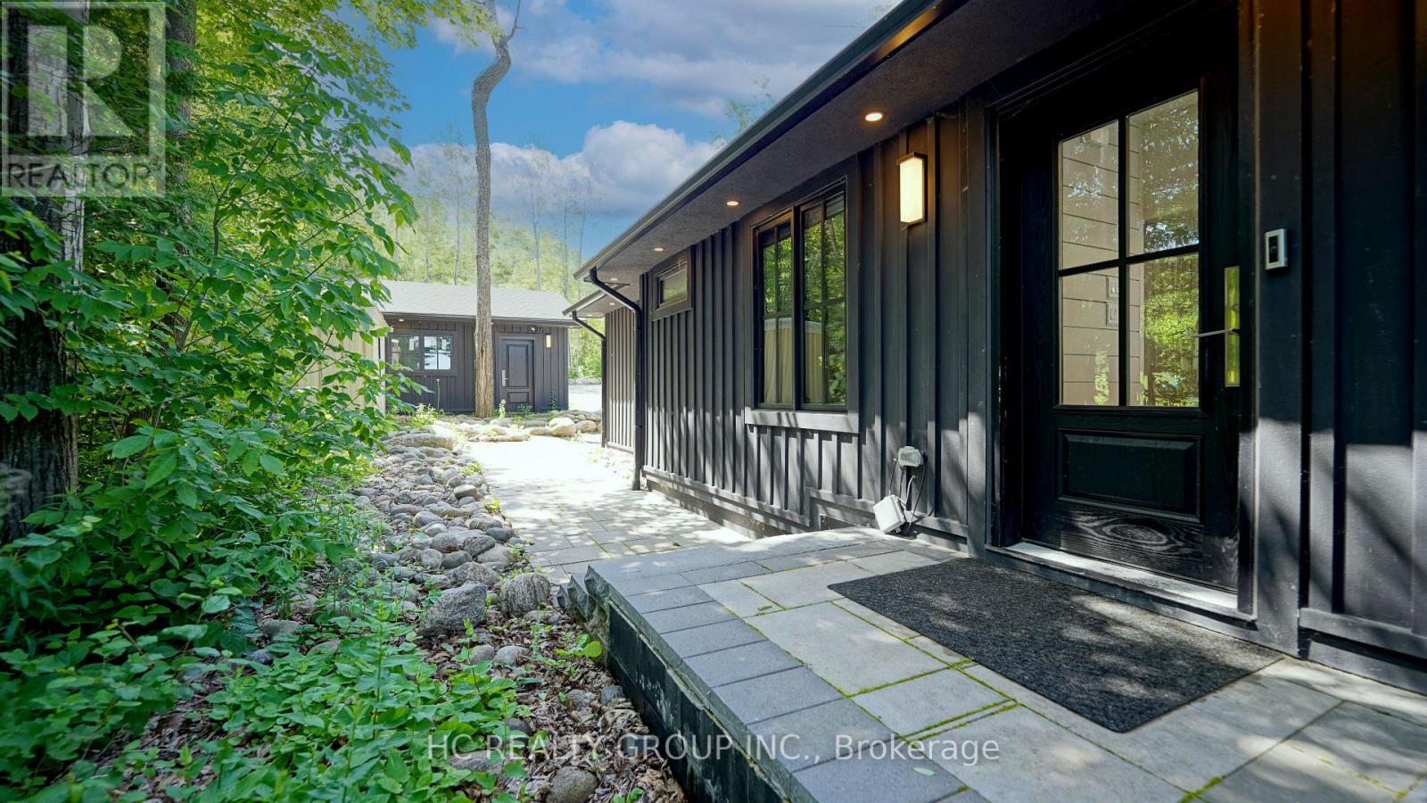 456 Silver Birch Drive Property Photo 10