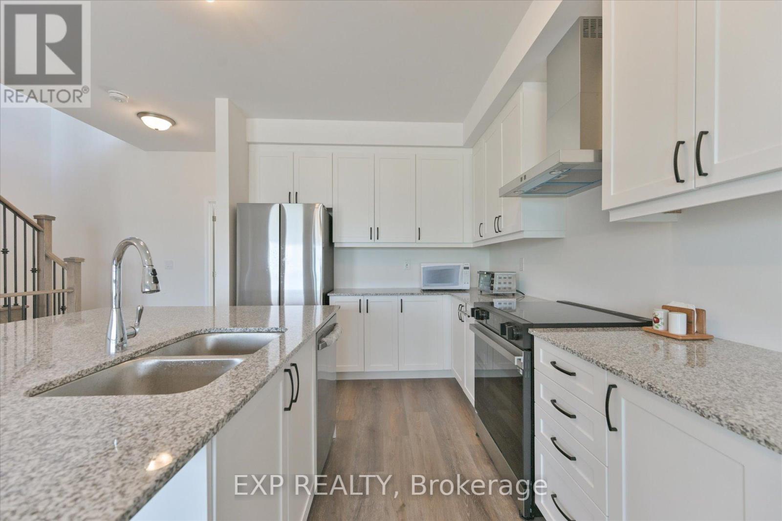 48 Wyn Wood Lane Property Photo 19